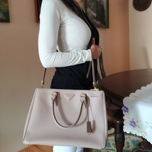 Prada Blush Medium Saffiano Lux Double Zip…